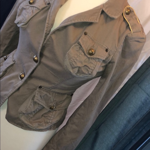 The Limited size small worn once - Picture 3 of 8